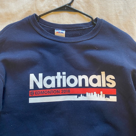 Navy blue 2018 Edmonton nationals crew neck - Picture 2 of 4